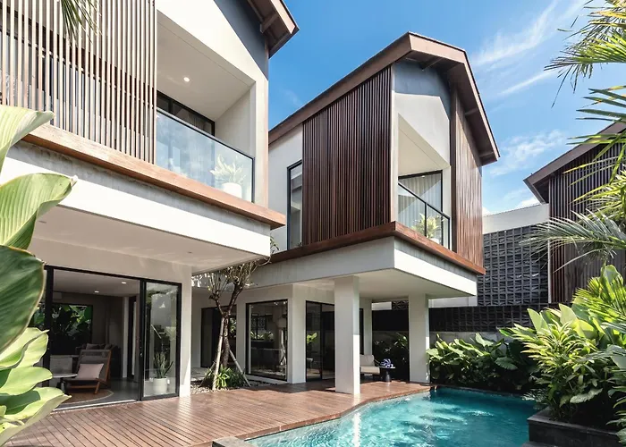 Aky - Daily Service, Luxury Pool ! Villa