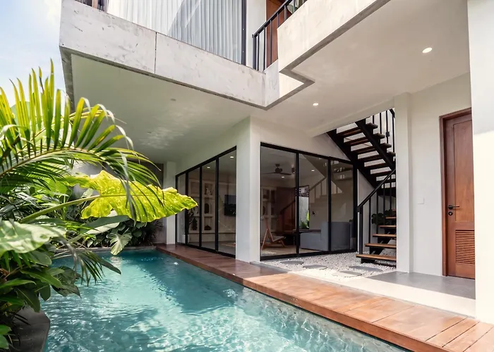 Villa Aky - Daily Service, Luxury Pool !