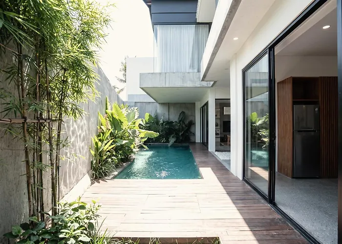 Aky - Daily Service, Luxury Pool ! Villa Canggu