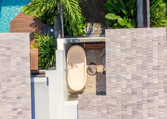 Villa Aky - Daily Service, Luxury Pool ! Canggu