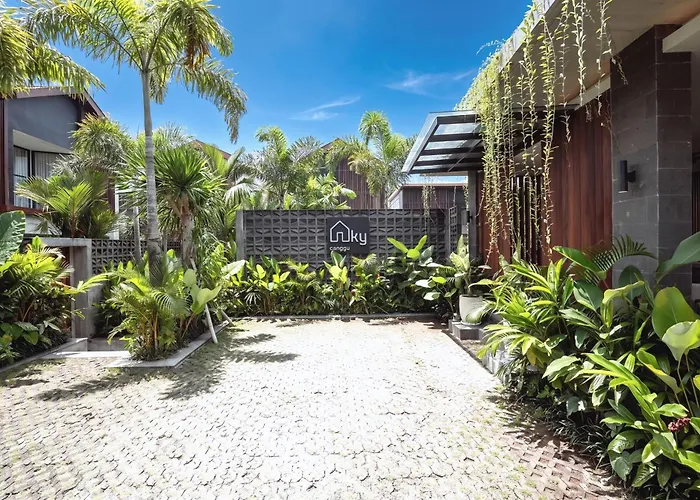 Aky - Daily Service, Luxury Pool ! Villa
