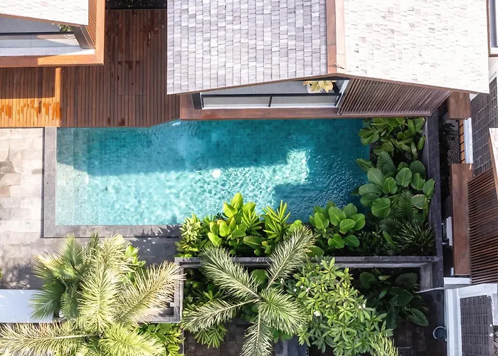 Villa Aky - Daily Service, Luxury Pool !