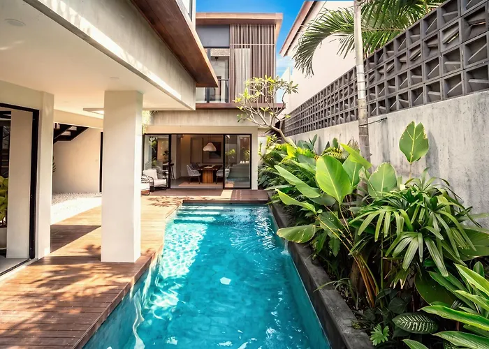 Aky - Daily Service, Luxury Pool ! Villa *