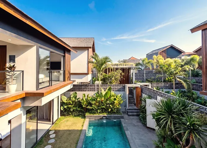 Aky - Daily Service, Luxury Pool ! Villa Canggu