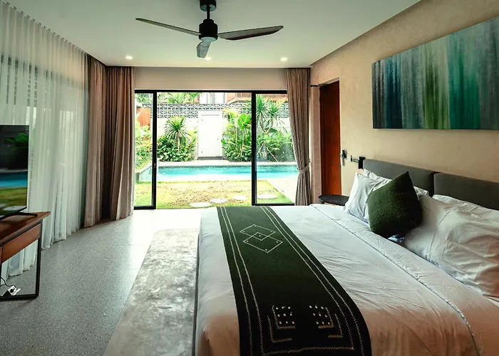 Aky - Daily Service, Luxury Pool ! Villa
